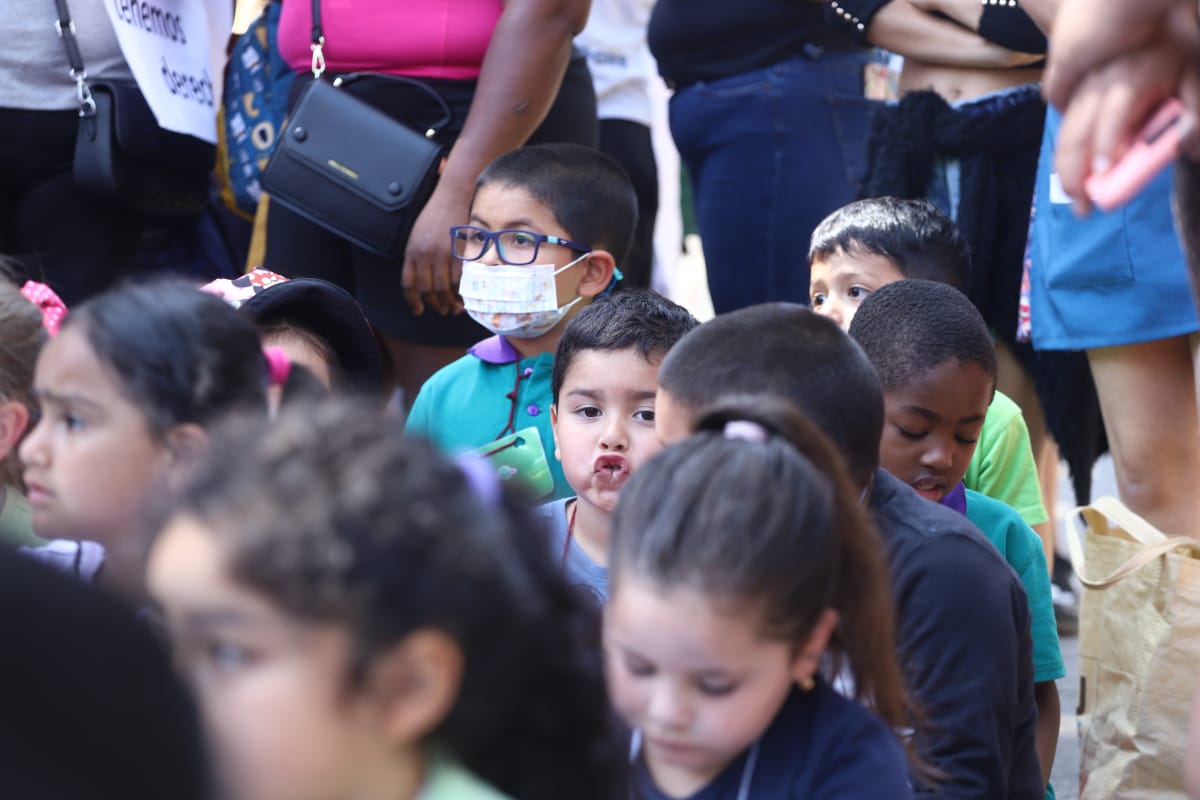 caminata derechos niñez cerro navia