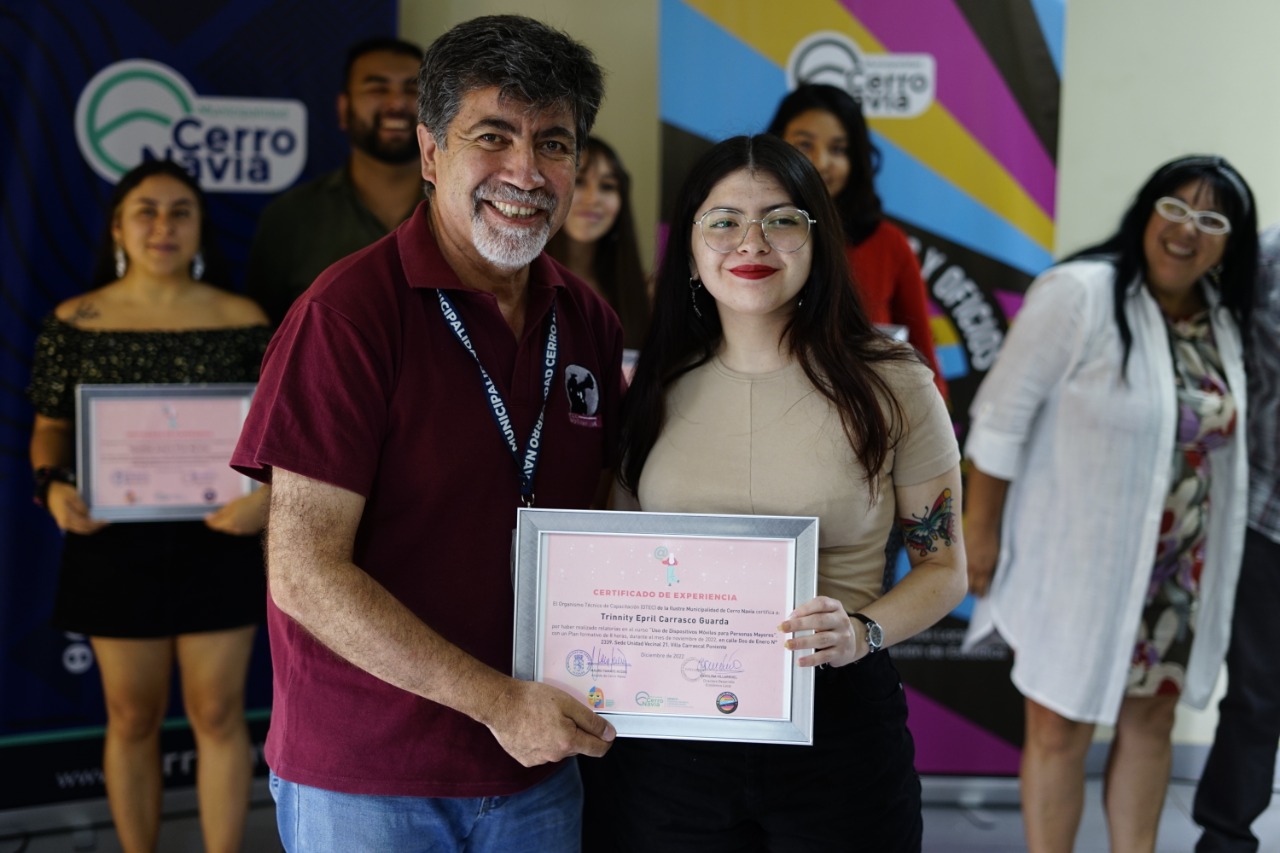 Certificación segunda versión del curso Alfabetización Digital para personas mayores
