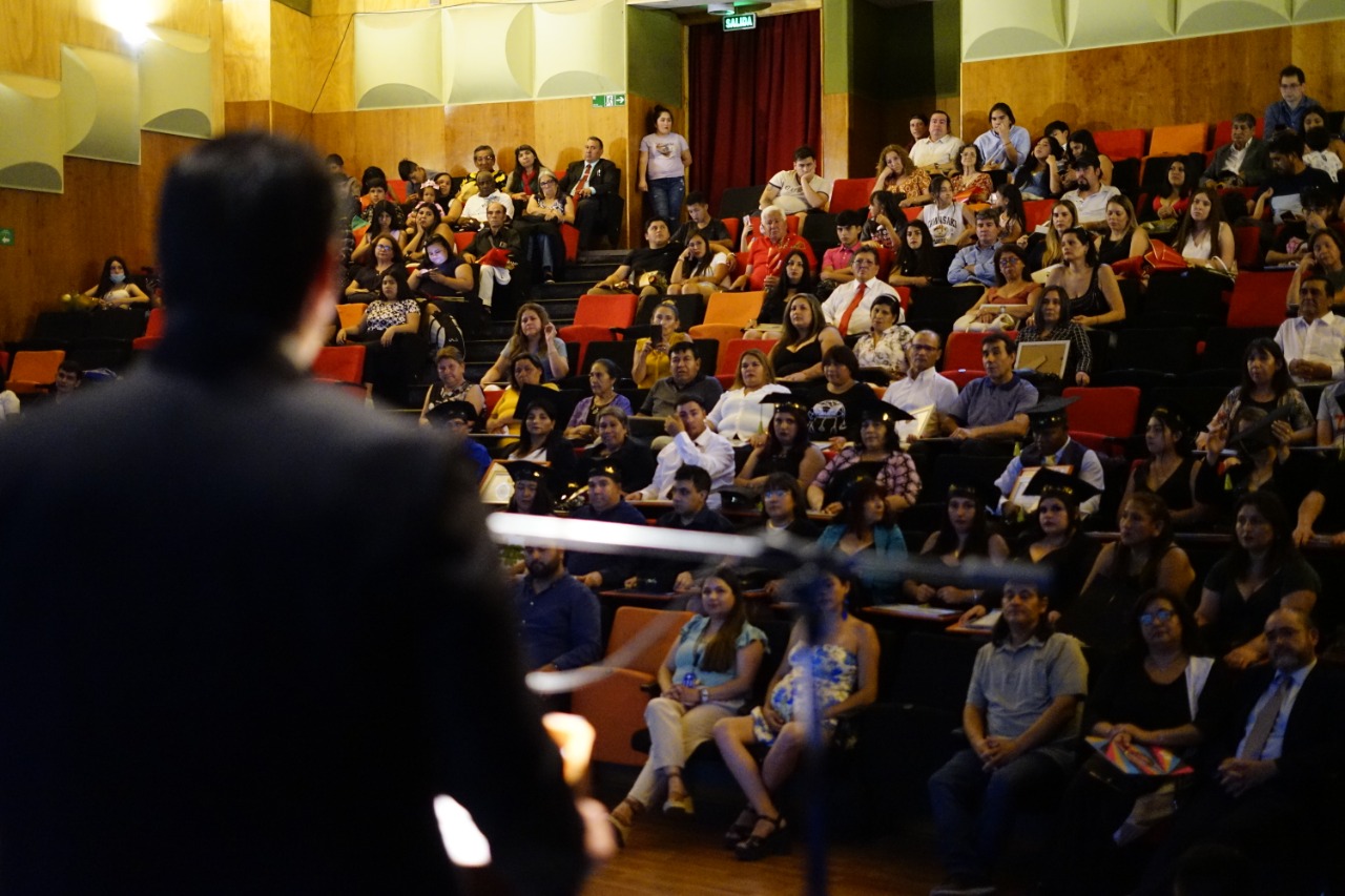 Graduación Programa Nivelación de Estudios Modalidad Flexible para Jóvenes y Adultos