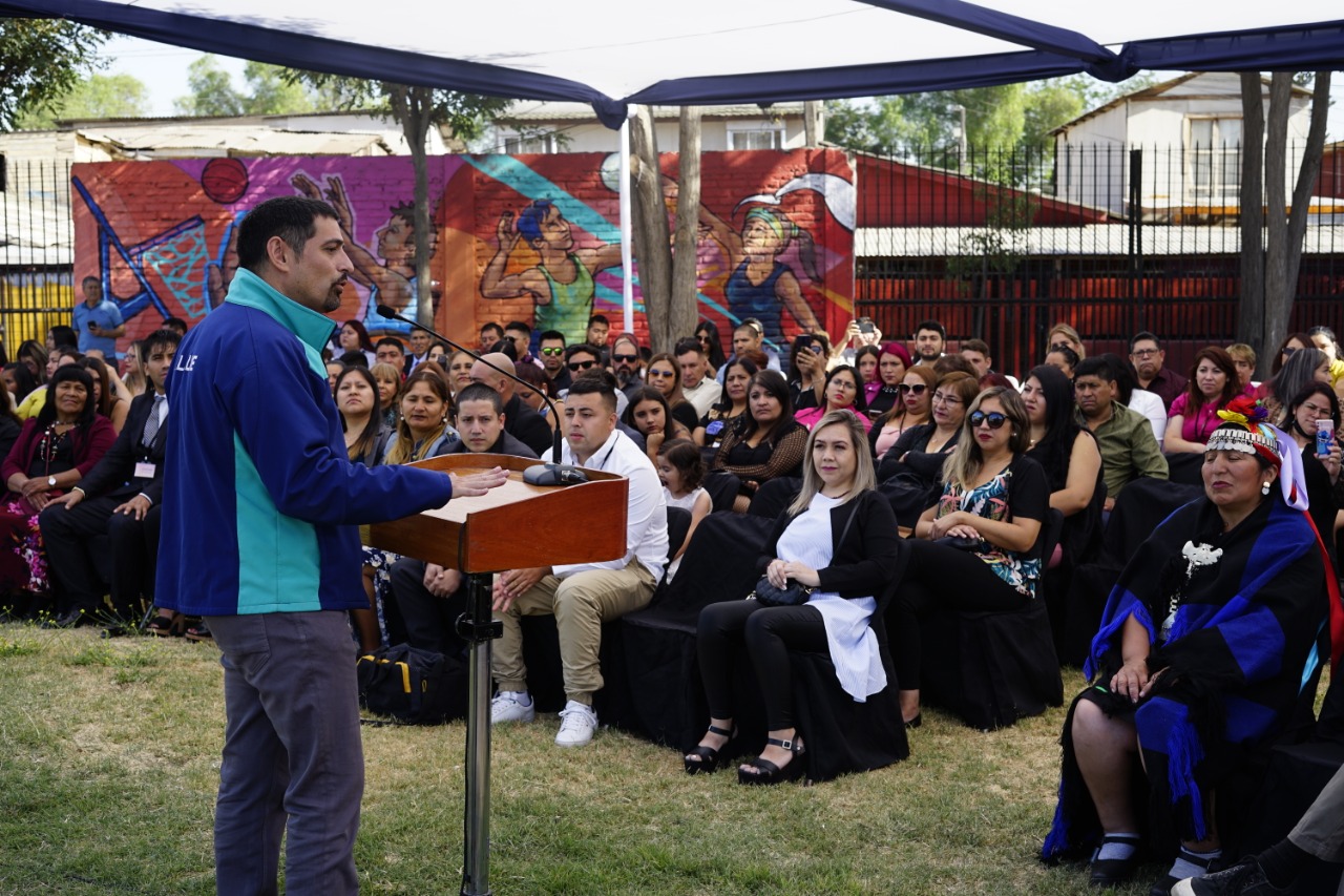 Entrega de 135 subsidios del Fondo Solidario de Elección de Vivienda para vecinas y vecinos de Cerro Navia