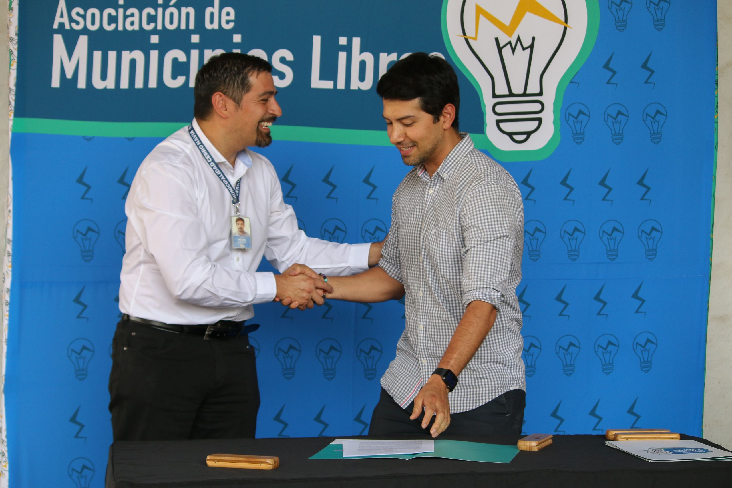 Cerro Navia inicia el proceso para crear una estrategia energética local