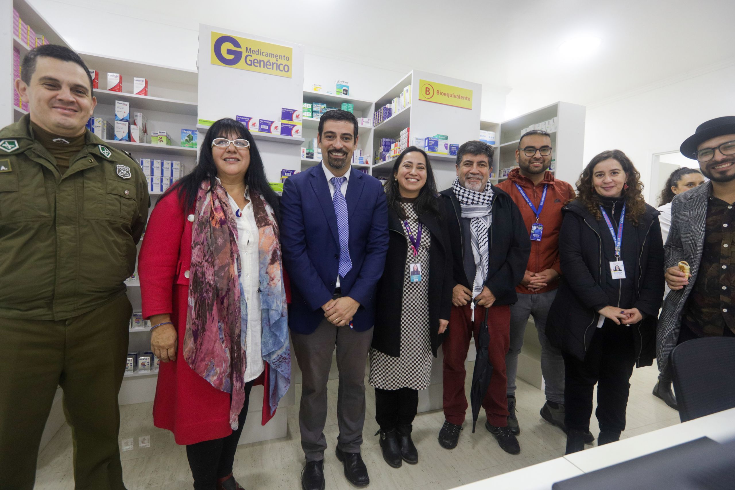 Alcalde Tamayo y autoridades visitan la segunda Farmacia Popular