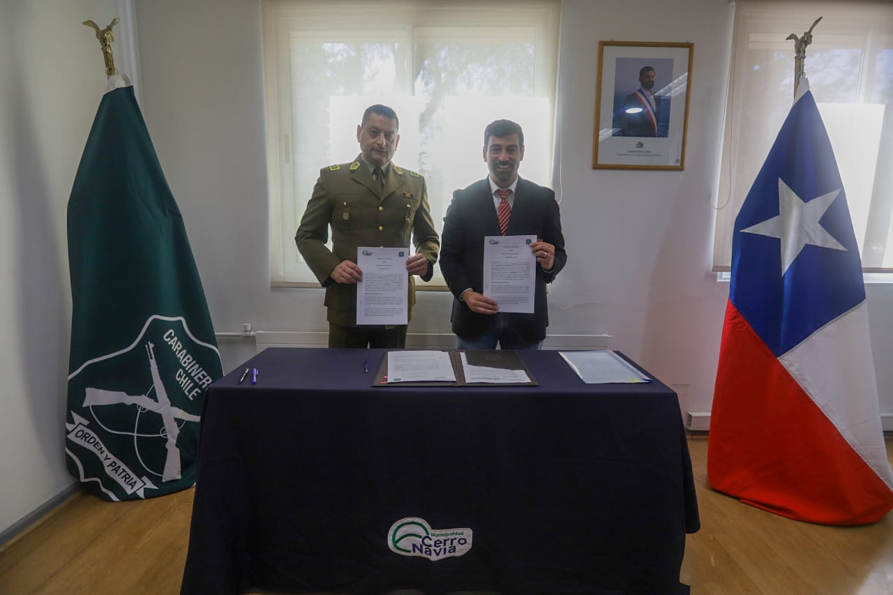 Cerro Navia es el primer municipio de la Región Metropolitana en firmar convenio O.S.14