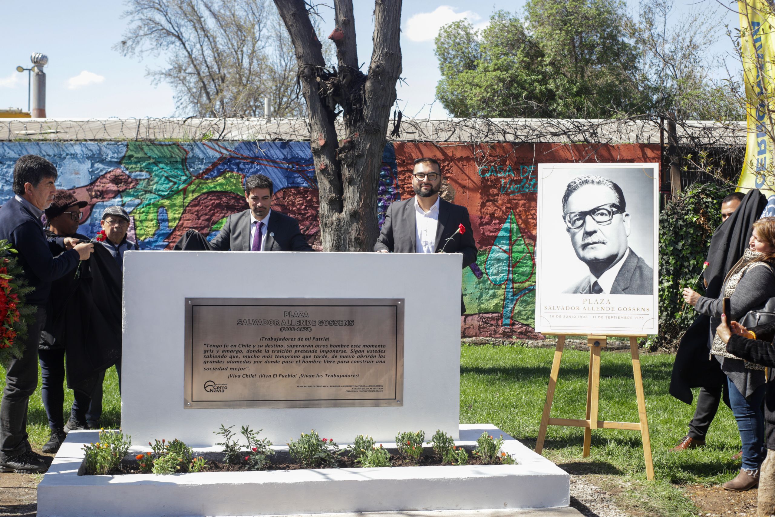 Cerro Navia inauguró Plaza Salvador Allende Gossens