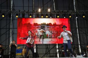 FOTO 8M
